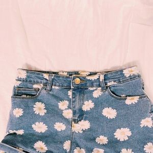 •sunflower painted denim shorts